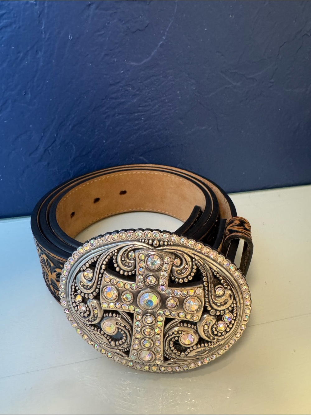 Justin Antique Cross Sassy Rhinestone Leather Western Belt Size 38